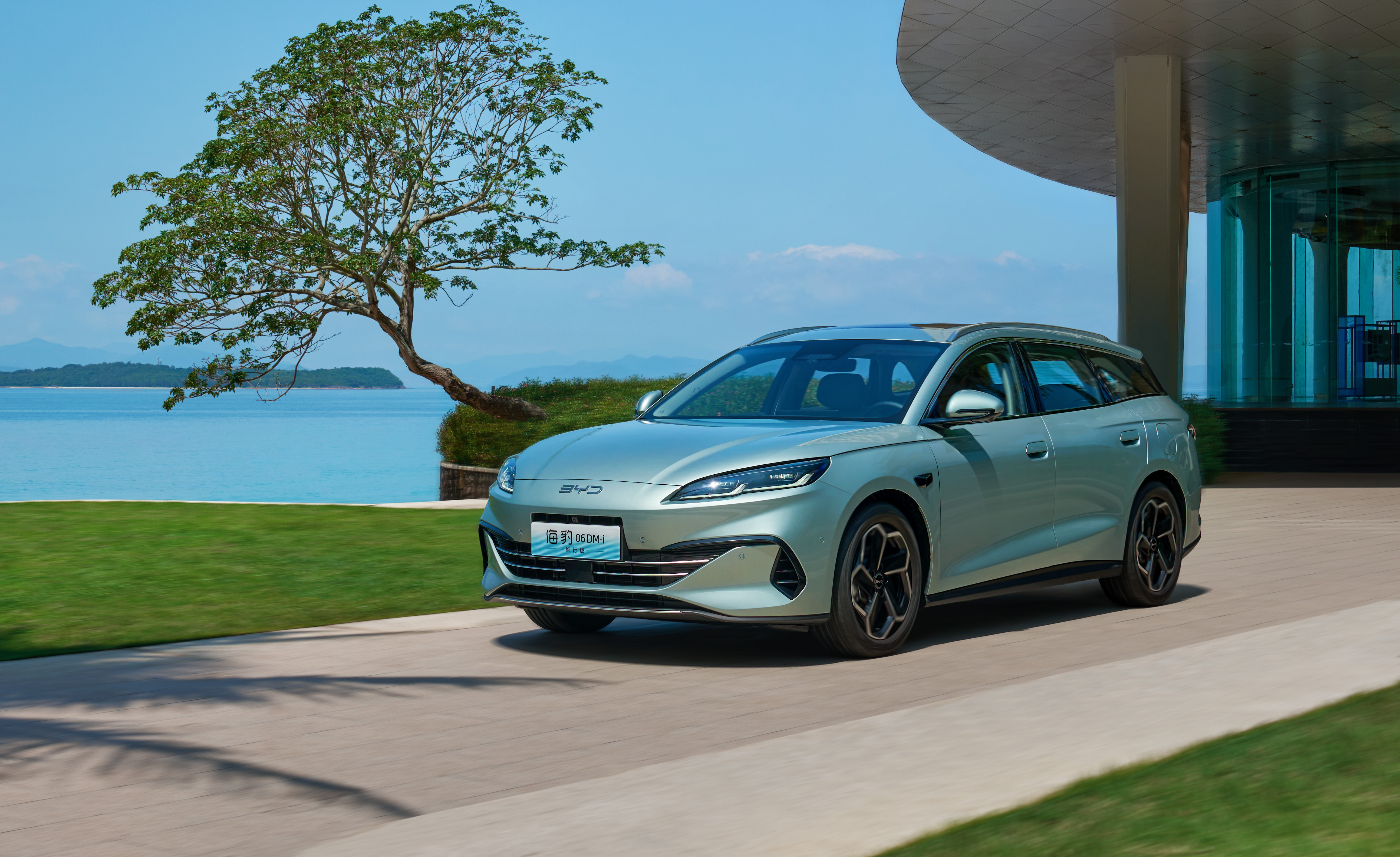 比亚迪 海豹06DM-i旅行版